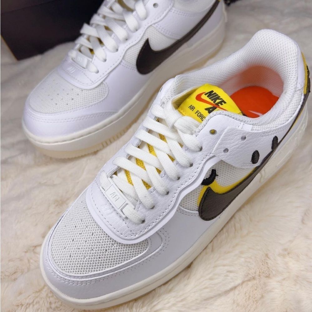 Nike Air Force 1 Shadow Go The Extra Smile, 6 & 8.5 - Picture 4 of 10